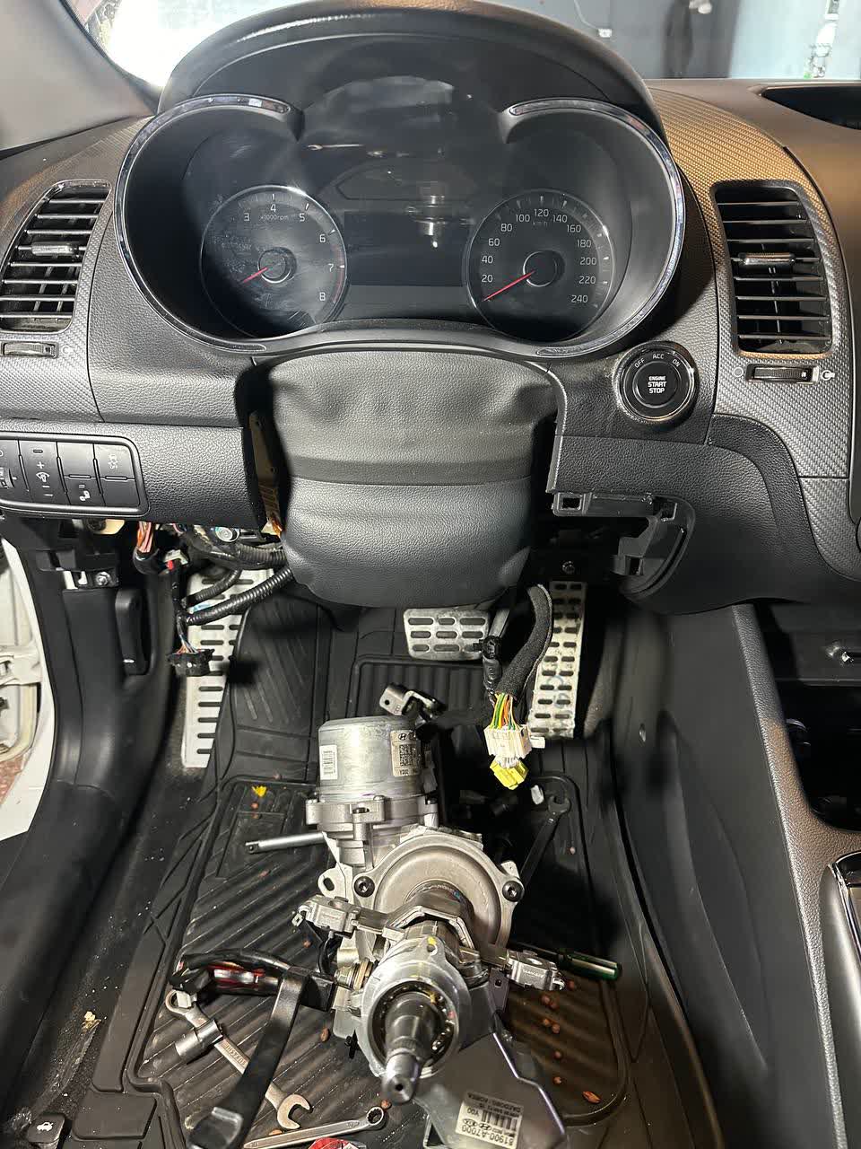 بررسی سنسور گشتاور و موتور فرمان برقی کیا هیوندای